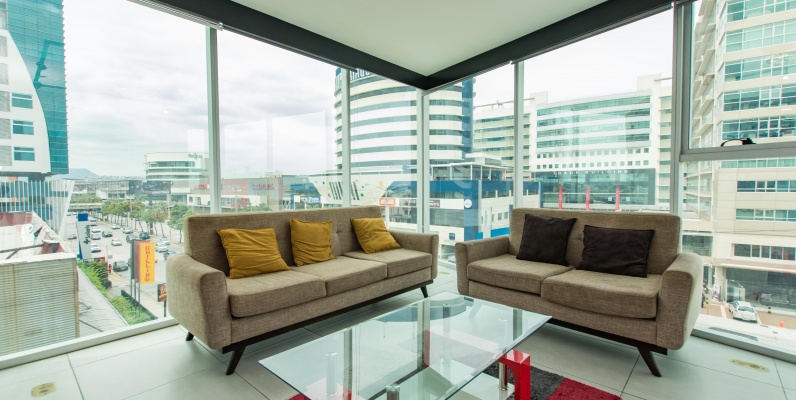 Departamento amoblado en alquiler ubicado en el Edificio Quo Luxury Apartments GeoBienes - Departamento amoblado en alquiler ubicado en el Edificio Quo Luxury Apartments - Plusvalia Guayaquil Casas de venta y alquiler Inmobiliaria Ecuador