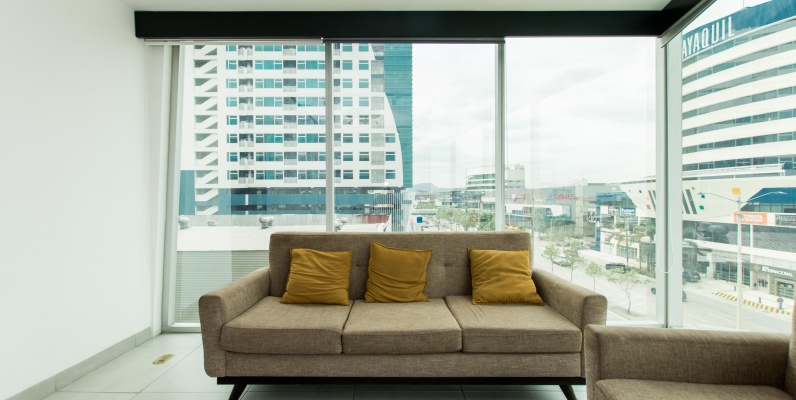 Departamento amoblado en alquiler ubicado en el Edificio Quo Luxury Apartments GeoBienes - Departamento amoblado en alquiler ubicado en el Edificio Quo Luxury Apartments - Plusvalia Guayaquil Casas de venta y alquiler Inmobiliaria Ecuador