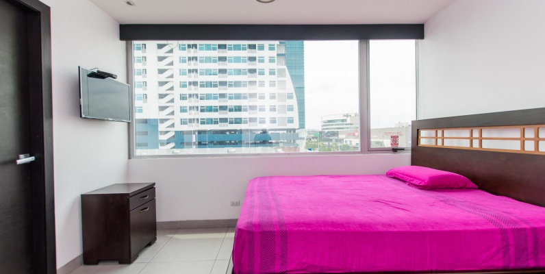 GeoBienes - Departamento amoblado en alquiler ubicado en el Edificio Quo Luxury Apartments - Plusvalia Guayaquil Casas de venta y alquiler Inmobiliaria Ecuador