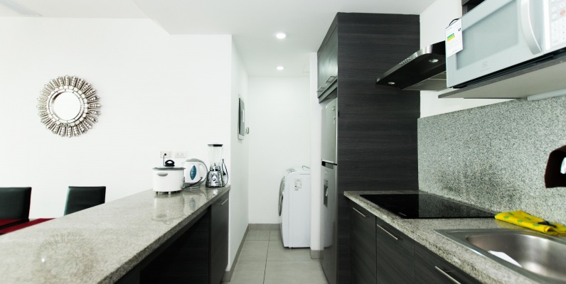 Departamento amoblado en alquiler ubicado en el Edificio Quo Luxury Apartments GeoBienes - Departamento amoblado en alquiler ubicado en el Edificio Quo Luxury Apartments - Plusvalia Guayaquil Casas de venta y alquiler Inmobiliaria Ecuador