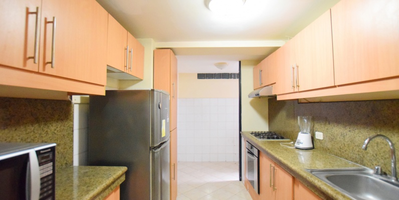 Departamento amoblado en alquiler ubicado en Urdesa Norte GeoBienes - Departamento amoblado en alquiler ubicado en Urdesa Norte - Plusvalia Guayaquil Casas de venta y alquiler Inmobiliaria Ecuador