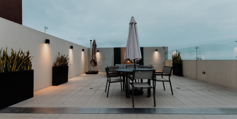 Departamento amoblado en venta Bosques de la Costa, vía a la costa, Guayaquil GeoBienes - Departamento en venta Bosques de la Costa, vía a la costa, Guayaquil - Plusvalia Guayaquil Casas de venta y alquiler Inmobiliaria Ecuador