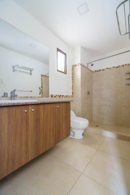 Departamento con ascensor en alquiler ubicado en Villas del Bosque, Vía a la Costa GeoBienes - Departamento con ascensor en alquiler ubicado en Villas del Bosque, Vía a la Costa - Plusvalia Guayaquil Casas de venta y alquiler Inmobiliaria Ecuador