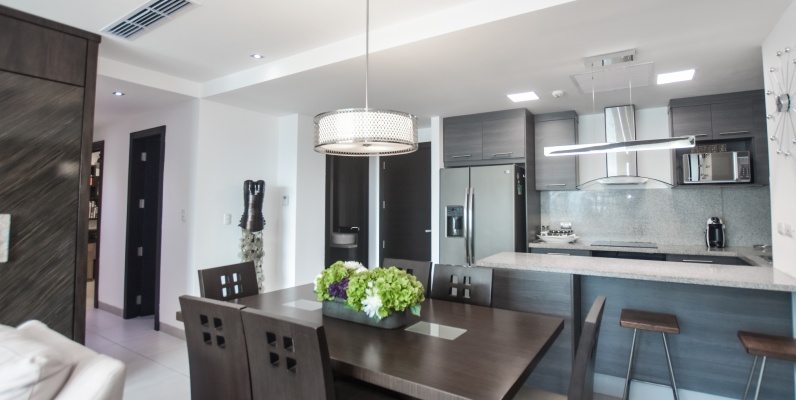 Departamento de lujo en alquiler - Edificio Quo, Guayaquil GeoBienes - Departamento de lujo en alquiler - Edificio Quo, Guayaquil - Plusvalia Guayaquil Casas de venta y alquiler Inmobiliaria Ecuador