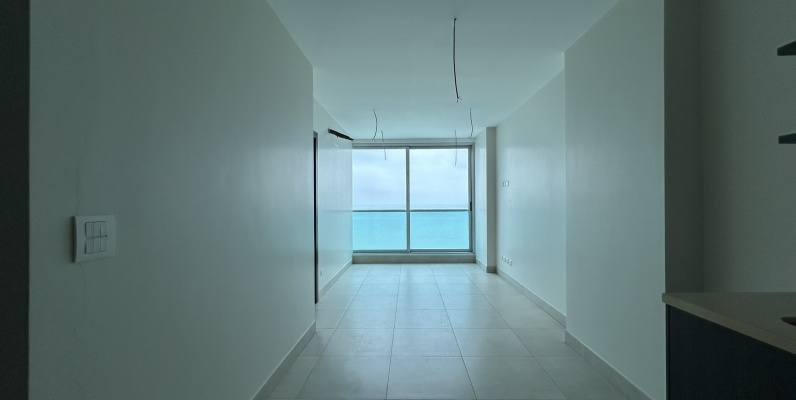 GeoBienes - Departamento de oportunidad en venta en Edificio de lujo Baypoint, San Lorenzo, Salinas - Plusvalia Guayaquil Casas de venta y alquiler Inmobiliaria Ecuador