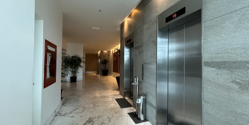 GeoBienes - Departamento de oportunidad en venta en Edificio de lujo Baypoint, San Lorenzo, Salinas - Plusvalia Guayaquil Casas de venta y alquiler Inmobiliaria Ecuador