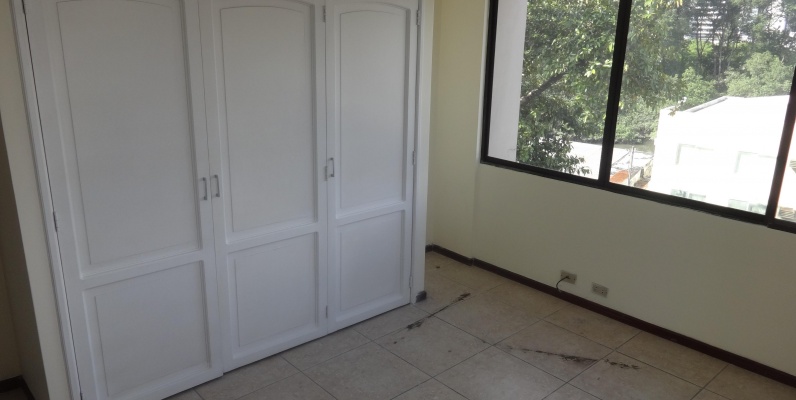 Departamento de venta en Urdesa Norte, Guayaquil GeoBienes - Departamento de venta en Urdesa Norte, Guayaquil - Plusvalia Guayaquil Casas de venta y alquiler Inmobiliaria Ecuador