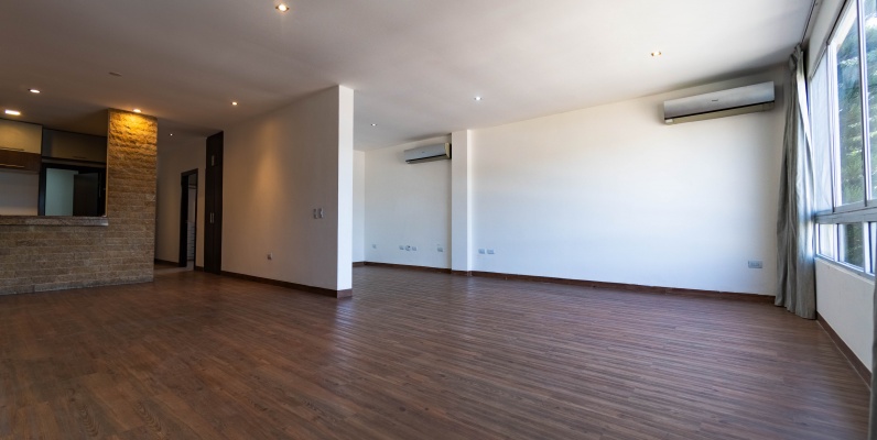 GeoBienes - Departamento en alquiler de 2 habitaciones en Lomas de Urdesa, Guayaquil - Plusvalia Guayaquil Casas de venta y alquiler Inmobiliaria Ecuador