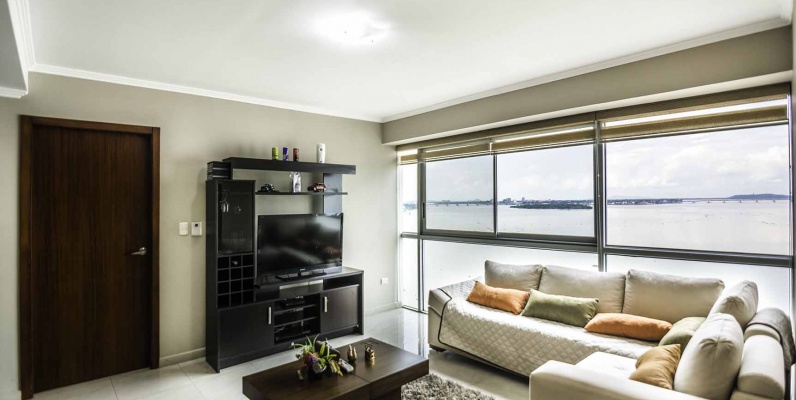 Departamento en Alquiler Edificio Riverfront II, Puerto Santa Ana, Guayaquil GeoBienes - Departamento en Alquiler Edificio Riverfront II, Puerto Santa Ana, Guayaquil - Plusvalia Guayaquil Casas de venta y alquiler Inmobiliaria Ecuador