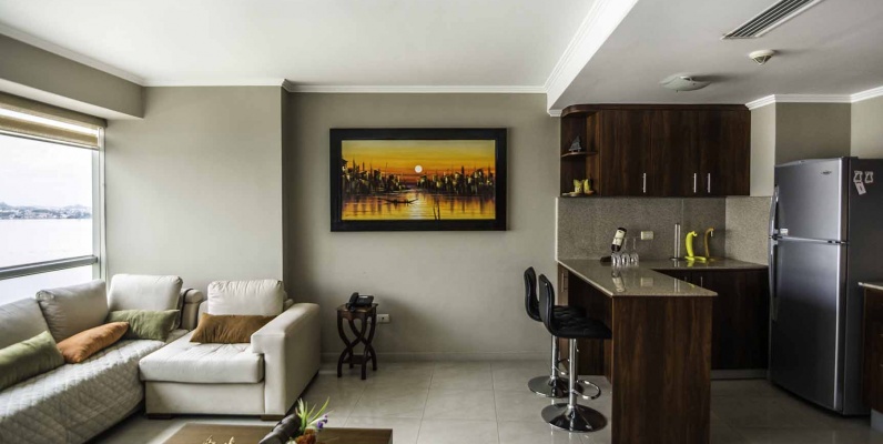 Departamento en Alquiler Edificio Riverfront II, Puerto Santa Ana, Guayaquil GeoBienes - Departamento en Alquiler Edificio Riverfront II, Puerto Santa Ana, Guayaquil - Plusvalia Guayaquil Casas de venta y alquiler Inmobiliaria Ecuador