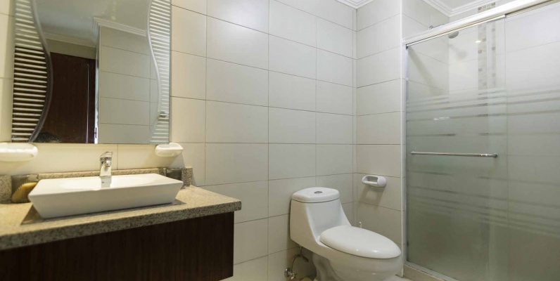Departamento en Alquiler Edificio Riverfront II, Puerto Santa Ana, Guayaquil GeoBienes - Departamento en Alquiler Edificio Riverfront II, Puerto Santa Ana, Guayaquil - Plusvalia Guayaquil Casas de venta y alquiler Inmobiliaria Ecuador