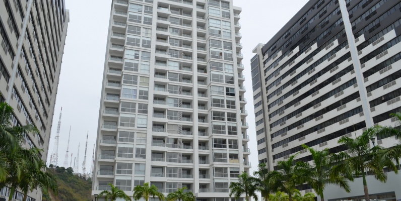 Departamento en alquiler en edificio Spazio sector Puerto Santa Ana GeoBienes - Departamento en alquiler en edificio Spazio sector Puerto Santa Ana - Plusvalia Guayaquil Casas de venta y alquiler Inmobiliaria Ecuador