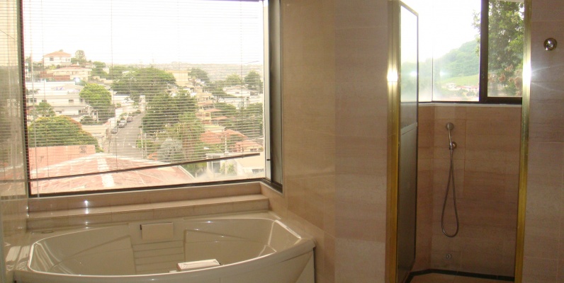 Departamento en Alquiler en los Ceibos - de Oportunidad** GeoBienes - Departamento en Alquiler en los Ceibos - de Oportunidad - Plusvalia Guayaquil Casas de venta y alquiler Inmobiliaria Ecuador