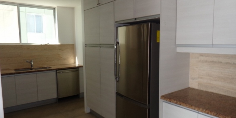 Departamento en Alquiler en Tennis Club Samborondon GeoBienes - Departamento en Alquiler en Tennis Club Samborondon, Edificio RIOPORTO - Plusvalia Guayaquil Casas de venta y alquiler Inmobiliaria Ecuador
