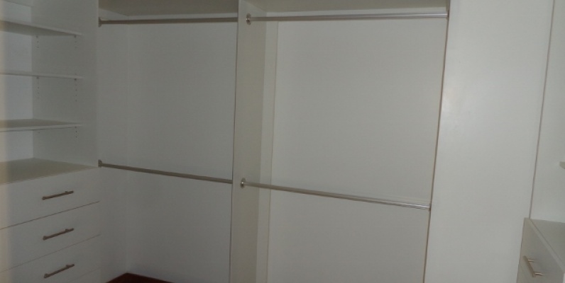 Departamento en Alquiler en Tennis Club Samborondon GeoBienes - Departamento en Alquiler en Tennis Club Samborondon, Edificio RIOPORTO - Plusvalia Guayaquil Casas de venta y alquiler Inmobiliaria Ecuador