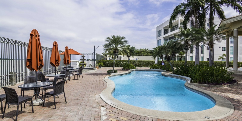 Departamento en alquiler en Urbanización Singapur vía a Samborondón GeoBienes - Departamento en alquiler en Urbanización Singapur vía a Samborondón - Plusvalia Guayaquil Casas de venta y alquiler Inmobiliaria Ecuador