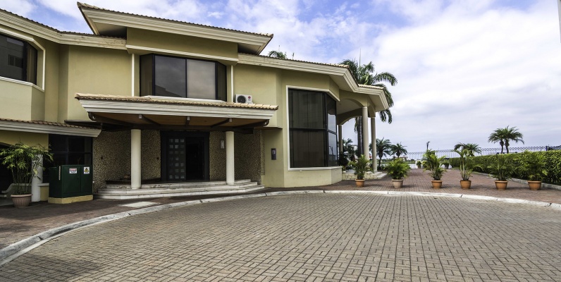 GeoBienes - Departamento en alquiler en Urbanización Singapur vía a Samborondón - Plusvalia Guayaquil Casas de venta y alquiler Inmobiliaria Ecuador