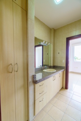 Departamento en alquiler sector UEES, Aranda del Río, Samborondón GeoBienes - Departamento en alquiler sector UEES, Aranda del Río, Samborondón - Plusvalia Guayaquil Casas de venta y alquiler Inmobiliaria Ecuador