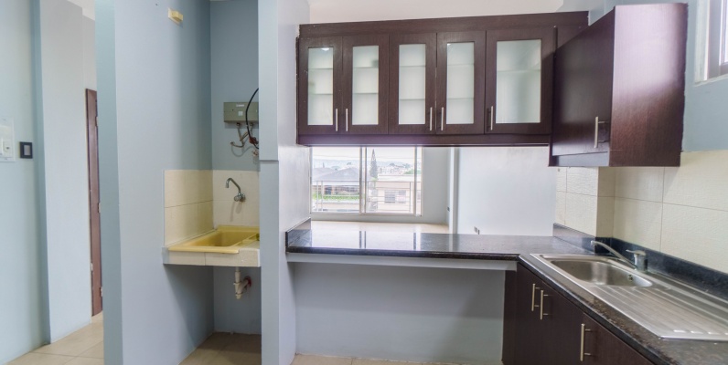GeoBienes - Departamento en alquiler ubicado en Edificio Novacosta, Los Ceibos - Plusvalia Guayaquil Casas de venta y alquiler Inmobiliaria Ecuador