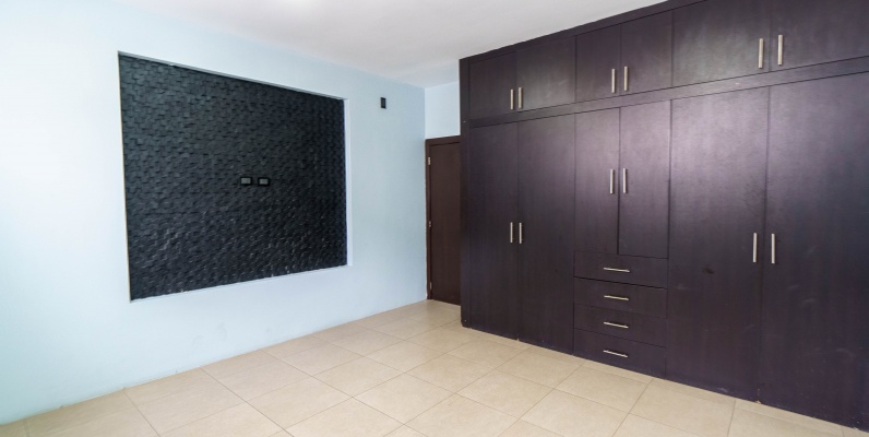 Departamento en alquiler ubicado en Edificio Novacosta, Los Ceibos GeoBienes - Departamento en alquiler ubicado en Edificio Novacosta, Los Ceibos - Plusvalia Guayaquil Casas de venta y alquiler Inmobiliaria Ecuador