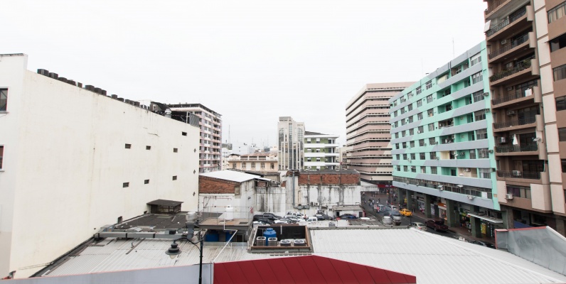 Departamento en alquiler ubicado en el Centro de Guayaquil GeoBienes - Departamento en alquiler ubicado en el Centro de Guayaquil - Plusvalia Guayaquil Casas de venta y alquiler Inmobiliaria Ecuador