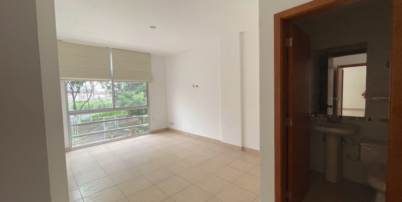 Departamento en alquiler ubicado en Kennedy Norte. GeoBienes - Departamento en alquiler ubicado en Kennedy Norte. - Plusvalia Guayaquil Casas de venta y alquiler Inmobiliaria Ecuador