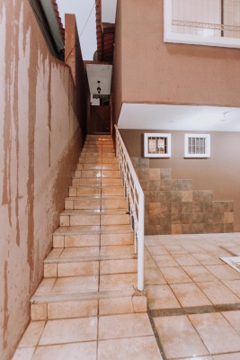 GeoBienes - Departamento en alquiler ubicado en La Cumbre, Ceibos - Plusvalia Guayaquil Casas de venta y alquiler Inmobiliaria Ecuador