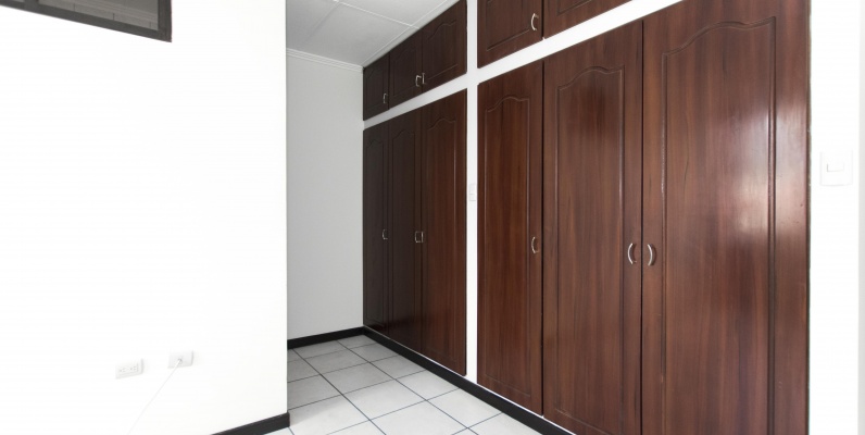 Departamento en alquiler ubicado en la Urbanización Los Parques, Ceibos GeoBienes - Departamento en alquiler ubicado en la Urbanización Los Parques, Ceibos - Plusvalia Guayaquil Casas de venta y alquiler Inmobiliaria Ecuador