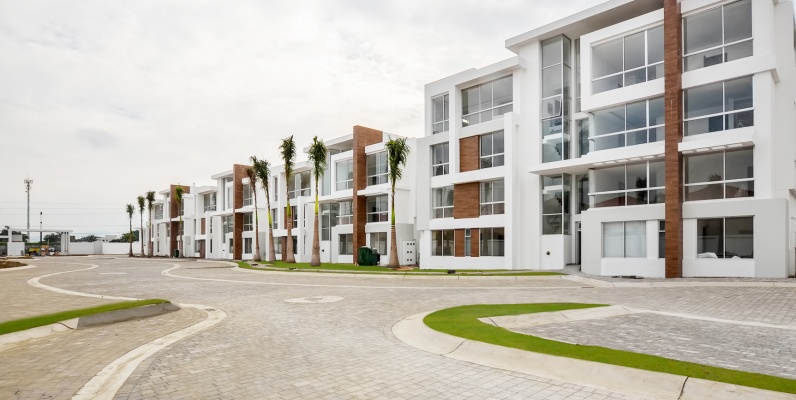 Departamento en segundo piso en venta sector Samborondón GeoBienes - Departamento en segundo piso en venta sector Samborondón - Plusvalia Guayaquil Casas de venta y alquiler Inmobiliaria Ecuador