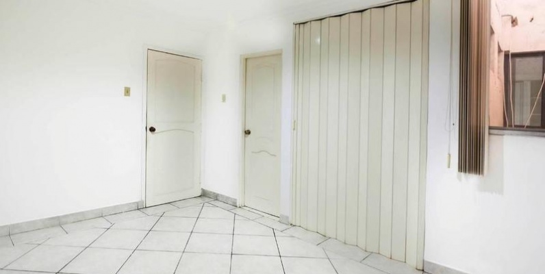 Departamento en venta, Calle Brasil y Eloy Alfaro - centro de Guayaquil - Ecuador GeoBienes - Departamento en venta, Calle Brasil y Eloy Alfaro - centro de Guayaquil - Ecuador - Plusvalia Guayaquil Casas de venta y alquiler Inmobiliaria Ecuador