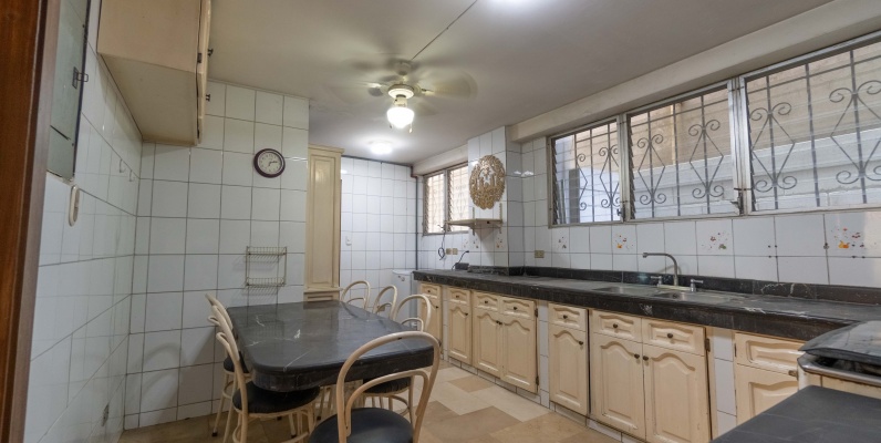Departamento en venta de 4 habitaciones, Edificio Silco, Ceibos GeoBienes - Departamento en venta de 4 habitaciones, Edificio Silco, Ceibos - Plusvalia Guayaquil Casas de venta y alquiler Inmobiliaria Ecuador