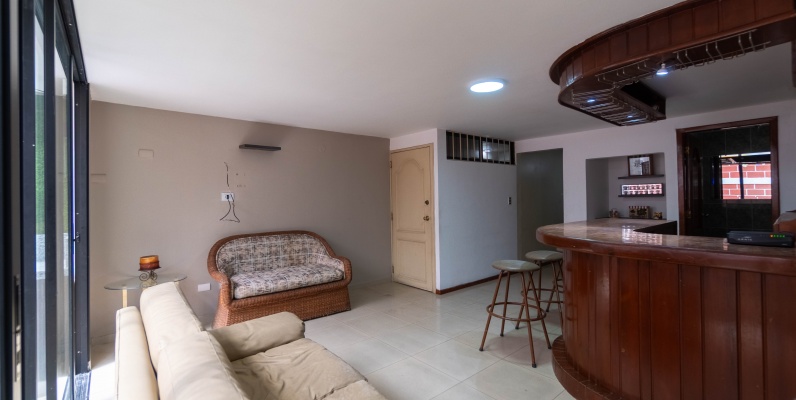 Departamento en venta de 4 habitaciones, Edificio Silco, Ceibos GeoBienes - Departamento en venta de 4 habitaciones, Edificio Silco, Ceibos - Plusvalia Guayaquil Casas de venta y alquiler Inmobiliaria Ecuador