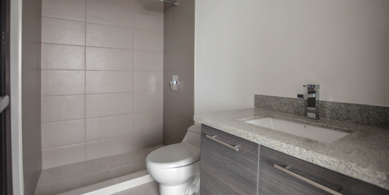 Departamento en venta en Edificio Quo sector norte de Guayaquil GeoBienes - Departamento en venta en Edificio Quo sector norte de Guayaquil - Plusvalia Guayaquil Casas de venta y alquiler Inmobiliaria Ecuador
