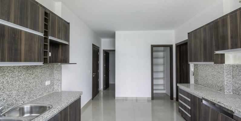Departamento en venta en la Isla Mocolí - Urbanización Dubái, Vía Samborondón GeoBienes - Departamento en venta en la Isla Mocolí - Urbanización Dubái, Vía Samborondón - Plusvalia Guayaquil Casas de venta y alquiler Inmobiliaria Ecuador