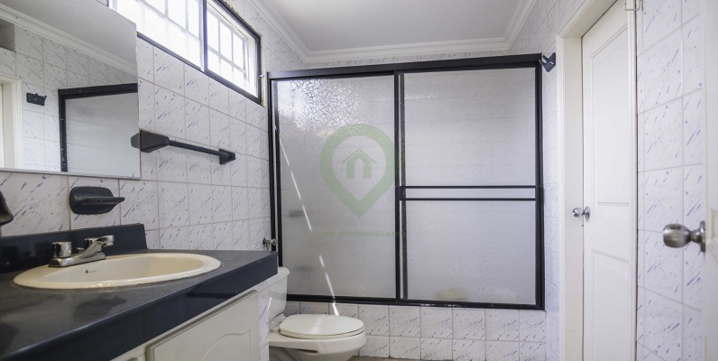 Departamento en venta en Lomas de Urdesa norte de Guayaquil GeoBienes - Departamento en venta en Lomas de Urdesa norte de Guayaquil - Plusvalia Guayaquil Casas de venta y alquiler Inmobiliaria Ecuador