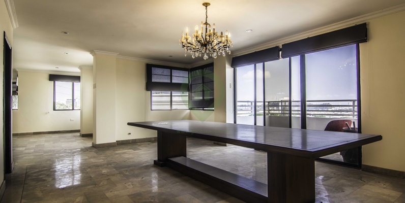 Departamento en venta en Lomas de Urdesa norte de Guayaquil GeoBienes - Departamento en venta en Lomas de Urdesa norte de Guayaquil - Plusvalia Guayaquil Casas de venta y alquiler Inmobiliaria Ecuador