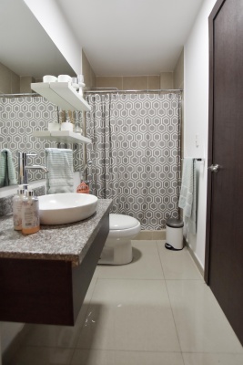 Departamento en venta en Urbanización Puerto Azul GeoBienes - Departamento en venta en Urbanización Puerto Azul - Plusvalia Guayaquil Casas de venta y alquiler Inmobiliaria Ecuador