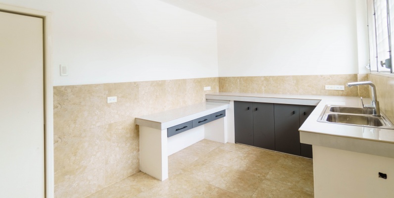 Departamento en venta en Urdesa, Norte de Guayaquil GeoBienes - Departamento en venta en Urdesa, Norte de Guayaquil - Plusvalia Guayaquil Casas de venta y alquiler Inmobiliaria Ecuador