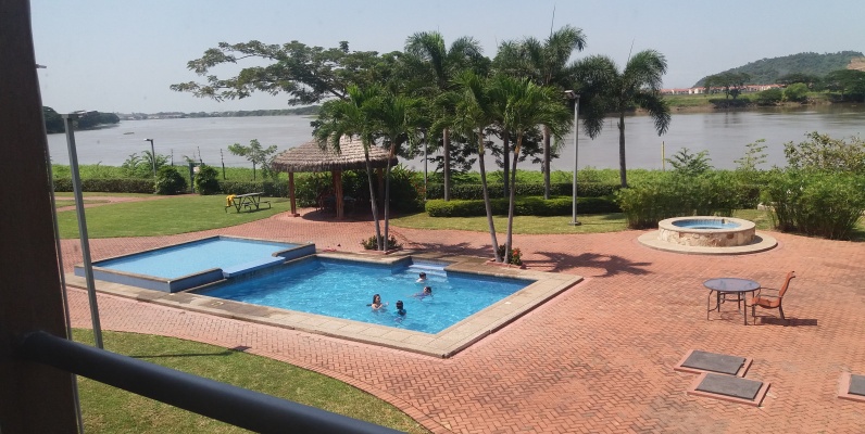 Departamento en venta oportunidad en Urb. Altos del Río GeoBienes - Departamento en venta oportunidad en Urb. Altos del Río Samborondón - Plusvalia Guayaquil Casas de venta y alquiler Inmobiliaria Ecuador