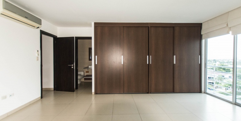 Departamento en venta River Towers, Samborondón GeoBienes - Departamento en venta River Towers, Samborondón - Plusvalia Guayaquil Casas de venta y alquiler Inmobiliaria Ecuador