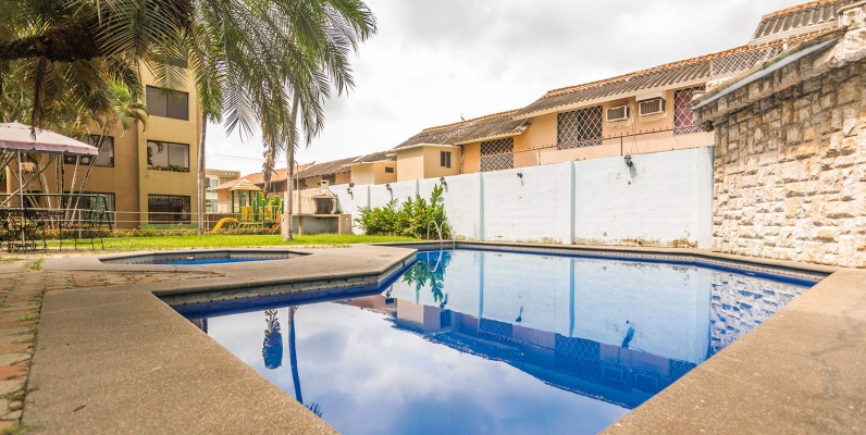 Departamento en venta Sta Maria Alamos, Norte de Guayaquil GeoBienes - Departamento en venta Santa Maria Alamos, Norte de Guayaquil - Plusvalia Guayaquil Casas de venta y alquiler Inmobiliaria Ecuador