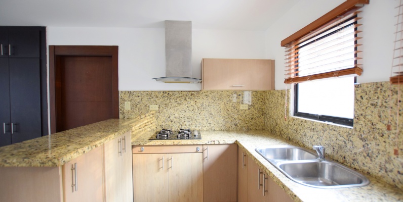 Departamento en venta ubicado en Ciudad Colón, Norte de Guayaquil GeoBienes - Departamento en venta ubicado en Ciudad Colón, Norte de Guayaquil - Plusvalia Guayaquil Casas de venta y alquiler Inmobiliaria Ecuador