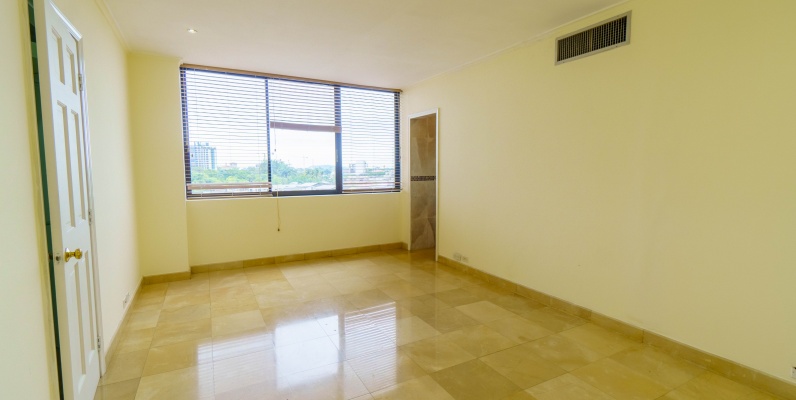 Departamento en venta ubicado en Edificio River Walk, Samborondón GeoBienes - Departamento en venta ubicado en Edificio River Walk, Samborondón - Plusvalia Guayaquil Casas de venta y alquiler Inmobiliaria Ecuador