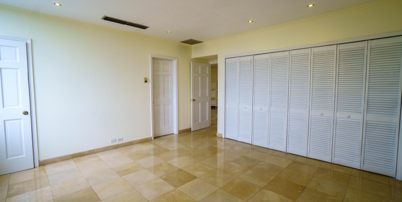 Departamento en venta ubicado en Edificio River Walk, Samborondón GeoBienes - Departamento en venta ubicado en Edificio River Walk, Samborondón - Plusvalia Guayaquil Casas de venta y alquiler Inmobiliaria Ecuador