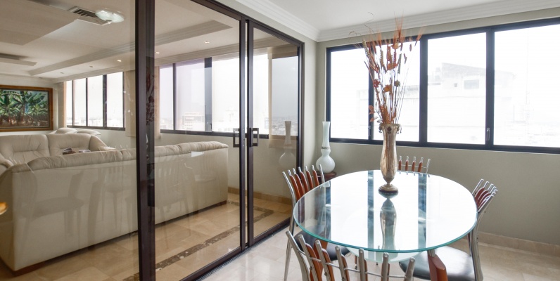 Departamento en venta ubicado en el Edificio San Francisco 300 GeoBienes - Departamento en venta ubicado en el Edificio San Francisco 300 - Plusvalia Guayaquil Casas de venta y alquiler Inmobiliaria Ecuador