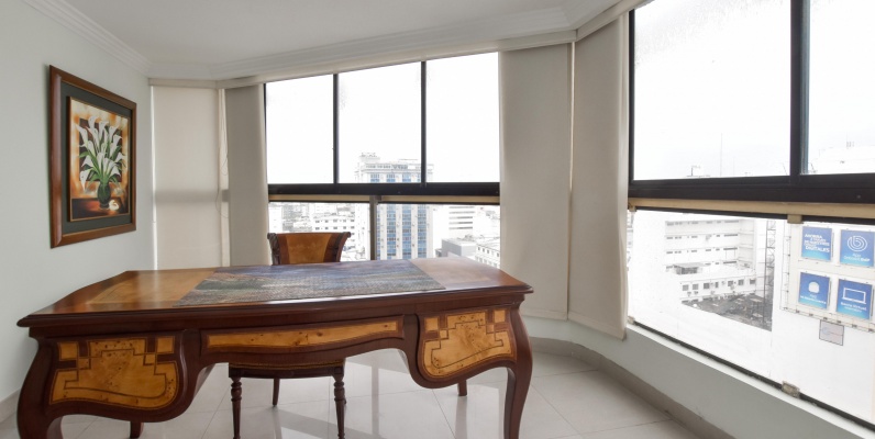Departamento en venta ubicado en el Edificio San Francisco 300 GeoBienes - Departamento en venta ubicado en el Edificio San Francisco 300 - Plusvalia Guayaquil Casas de venta y alquiler Inmobiliaria Ecuador