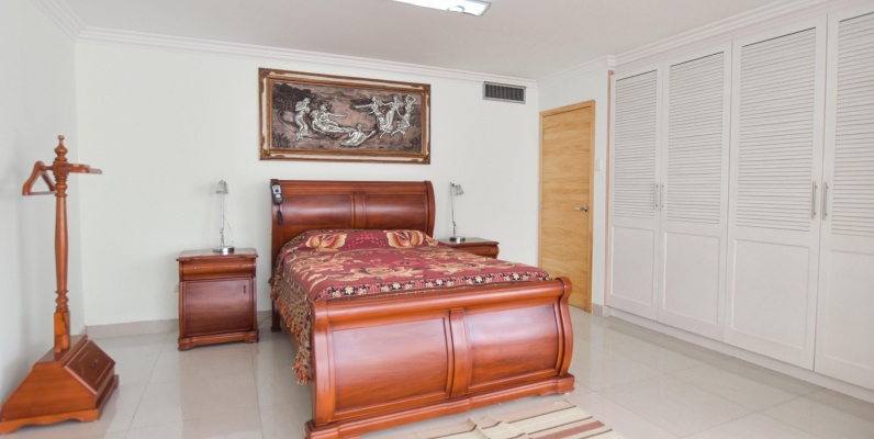 Departamento en venta ubicado en el Edificio San Francisco 300 GeoBienes - Departamento en venta ubicado en el Edificio San Francisco 300 - Plusvalia Guayaquil Casas de venta y alquiler Inmobiliaria Ecuador