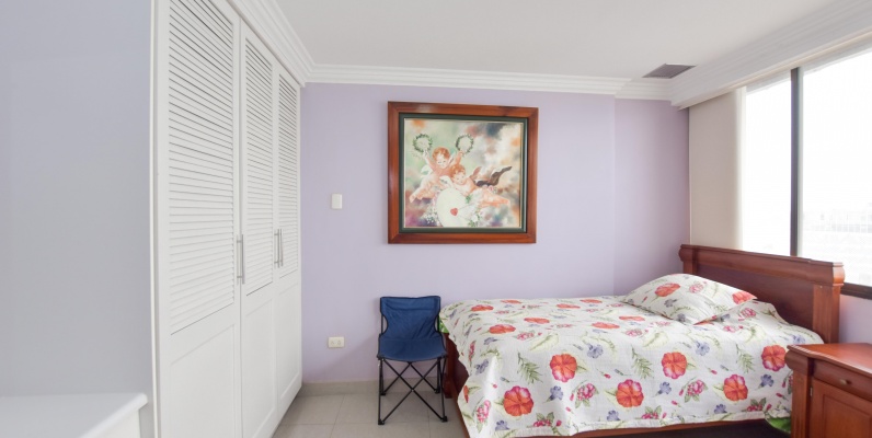 Departamento en venta ubicado en el Edificio San Francisco 300 GeoBienes - Departamento en venta ubicado en el Edificio San Francisco 300 - Plusvalia Guayaquil Casas de venta y alquiler Inmobiliaria Ecuador