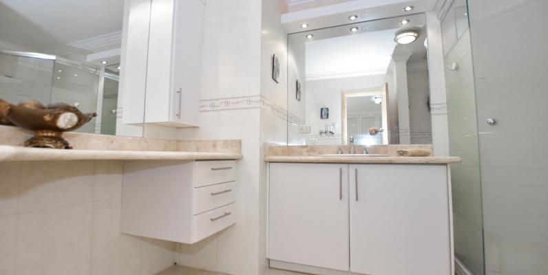 Departamento en venta ubicado en el Edificio San Francisco 300 GeoBienes - Departamento en venta ubicado en el Edificio San Francisco 300 - Plusvalia Guayaquil Casas de venta y alquiler Inmobiliaria Ecuador