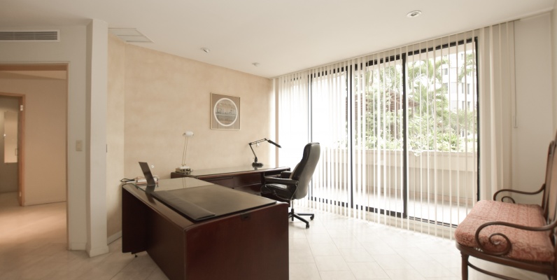 Departamento en venta ubicado en el Hotel Hilton Colón GeoBienes - Departamento en venta ubicado en el Hotel Hilton Colón - Plusvalia Guayaquil Casas de venta y alquiler Inmobiliaria Ecuador